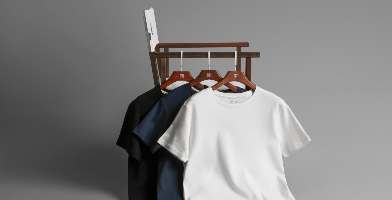 Camiseta slim ou reta: entenda a diferença e como usar