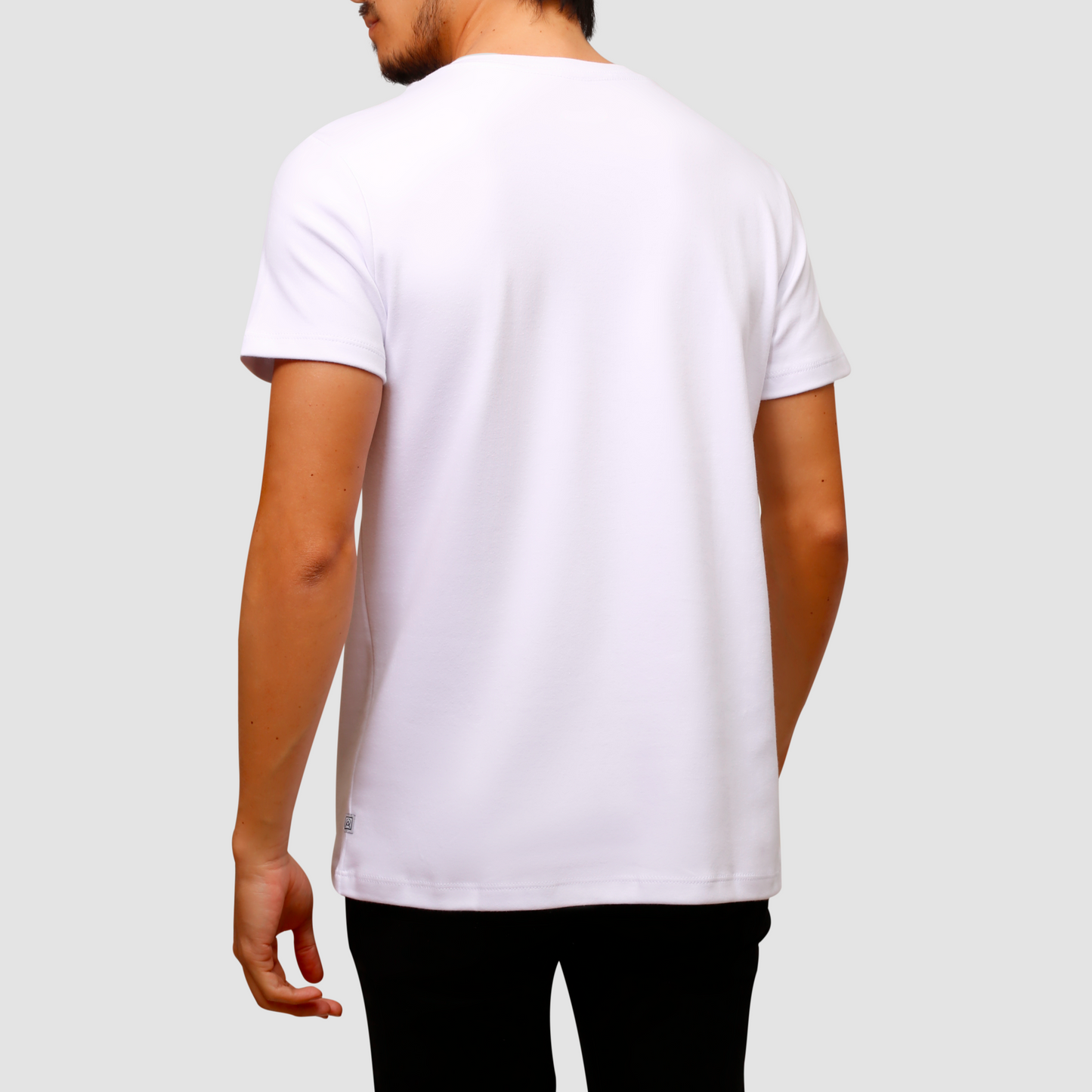 ORIBA | Camiseta Malha Dupla Gola C Branca Costas